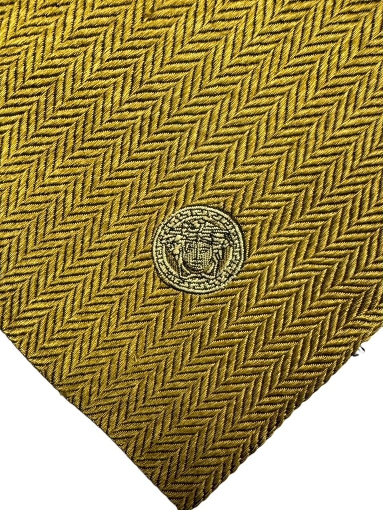 Gianni Versace Men's 100% Silk Neck Tie Gold Italy